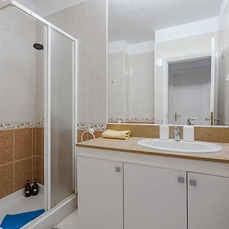 Apartamento Costa Azul
